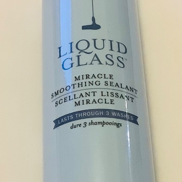 Drybar, Liquid Glass Miracle Smoothing Sealant - Picture 2 of 2